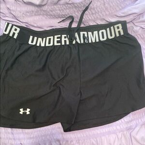 Under Armour Black Athletic Shorts Lightweight Elastic Waistband